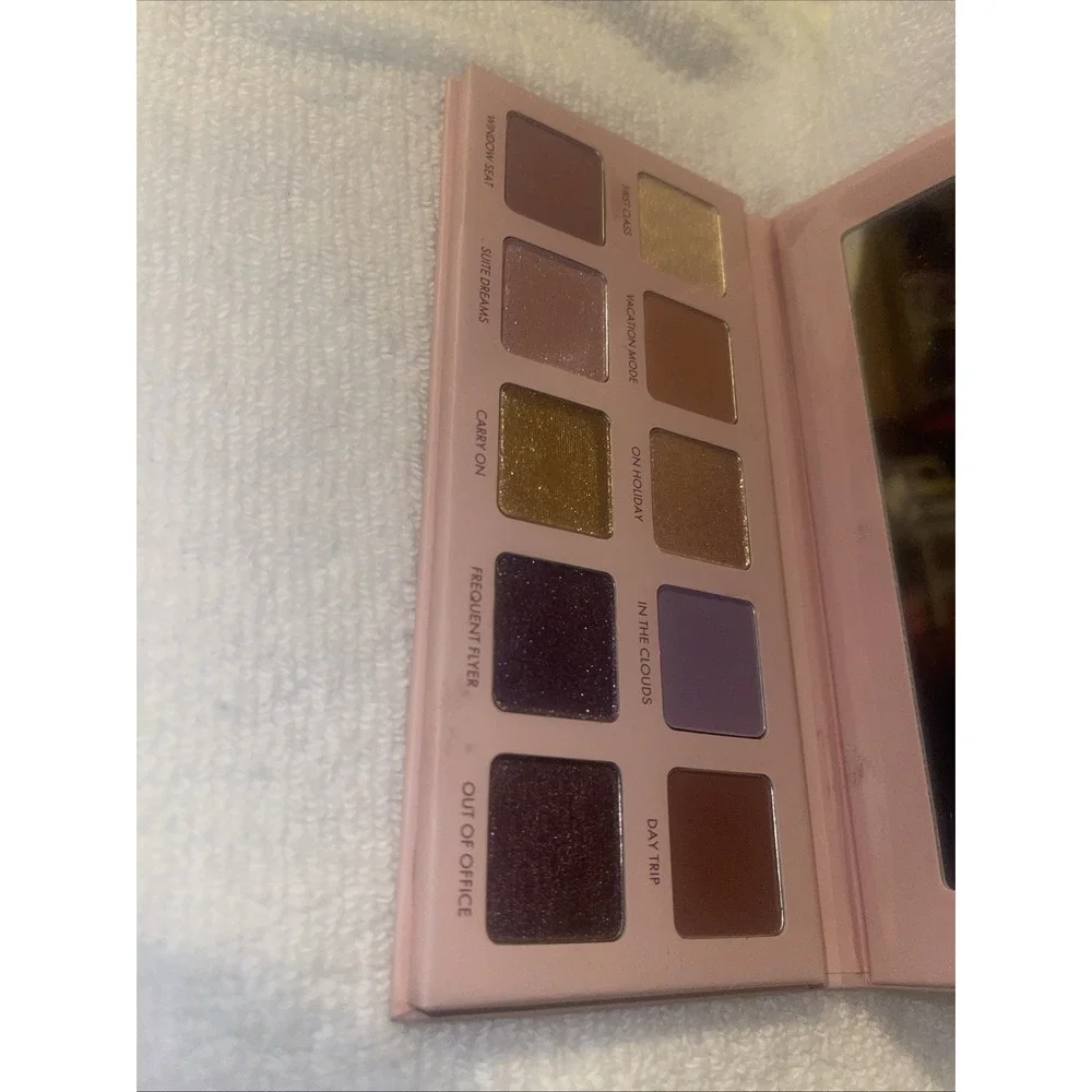 Wander Beauty Suite Escape Eyeshadow Palette 10 Shades, 0.26oz Each - NWOB‎